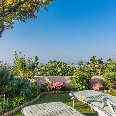 Muses Panoramic View, Minutes From Knossos Minoan Palace Apartment *